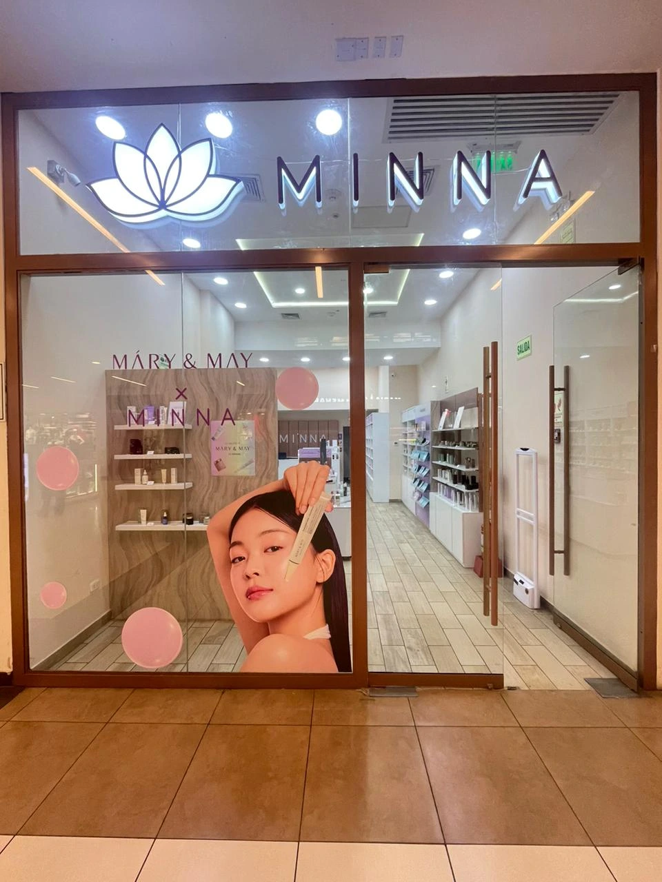 MINNA | Santa Anita